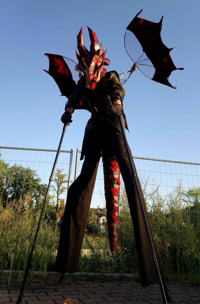 Feuerdrache Feuerdrache Walking Act