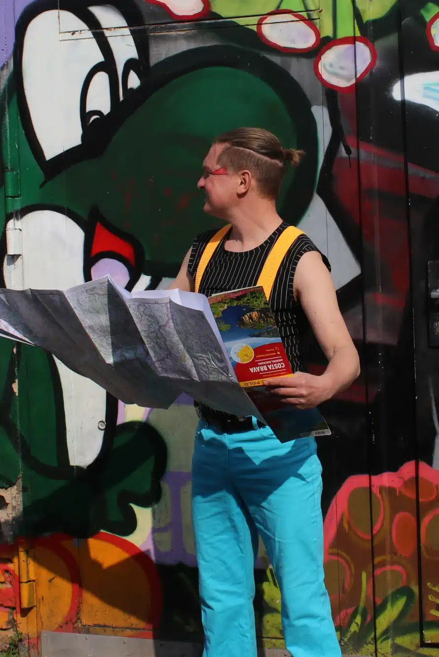 Unser Karlo will nach Italien. Unser Titelbild zu unserer Zirkustheatermusikshow.